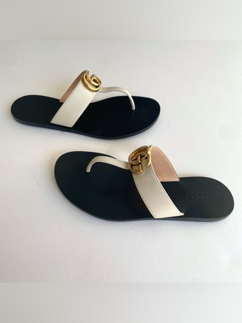 Gucci Marmont GG Logo Flat Cream Leather Flip Flop Sandals Size 35.5 US 5.5 - Picture 6 of 12